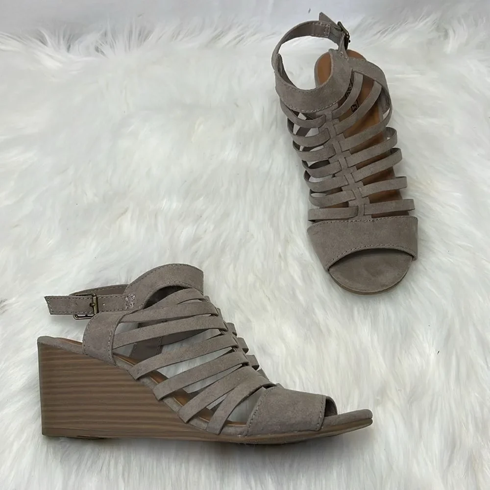 Seychelles Nutmeg Faux Suede Strappy Wedge Sandals Sz‎ 8